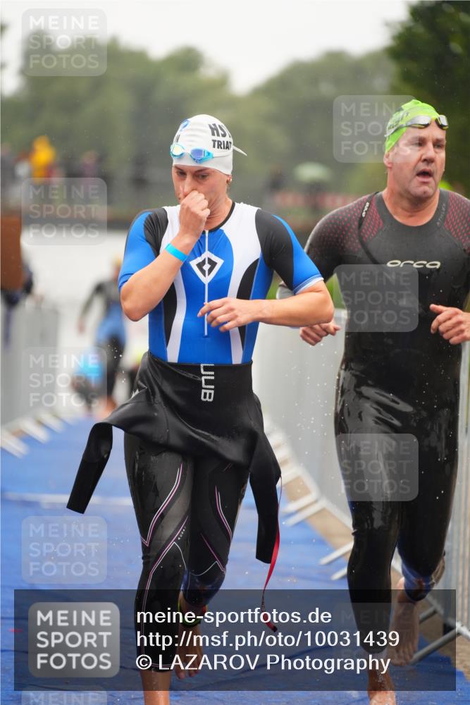 30.08.2026 - Elbe Triathlon Hamburg LAZAROV Photography http://msf.ph/oto/10031439 30.08.2026 08:36:49 Schwimmen 244, 268, 290, 307, 308, 326, 328, 335, 382, 388 meine-sportfotos.de