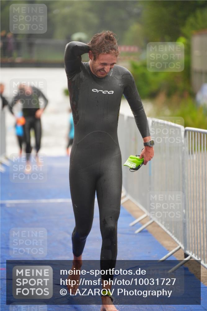 30.08.2026 - Elbe Triathlon Hamburg LAZAROV Photography http://msf.ph/oto/10031727 30.08.2026 08:38:14 Schwimmen 202, 260, 310, 324, 338 meine-sportfotos.de