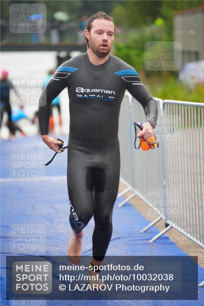 30.08.2026 - Elbe Triathlon Hamburg LAZAROV Photography http://msf.ph/oto/10032038 30.08.2026 08:39:57 Schwimmen 252, 318, 367, 384 meine-sportfotos.de