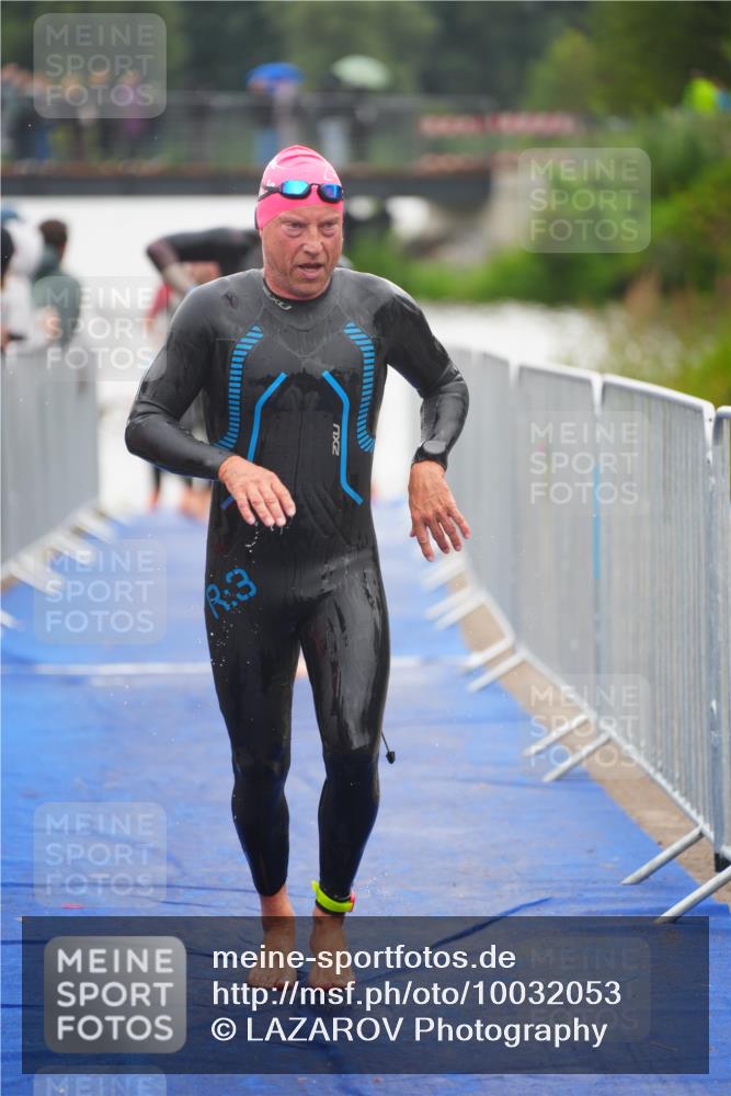 30.08.2026 - Elbe Triathlon Hamburg LAZAROV Photography http://msf.ph/oto/10032053 30.08.2026 08:40:11 Schwimmen 274, 287, 318, 341, 375 meine-sportfotos.de