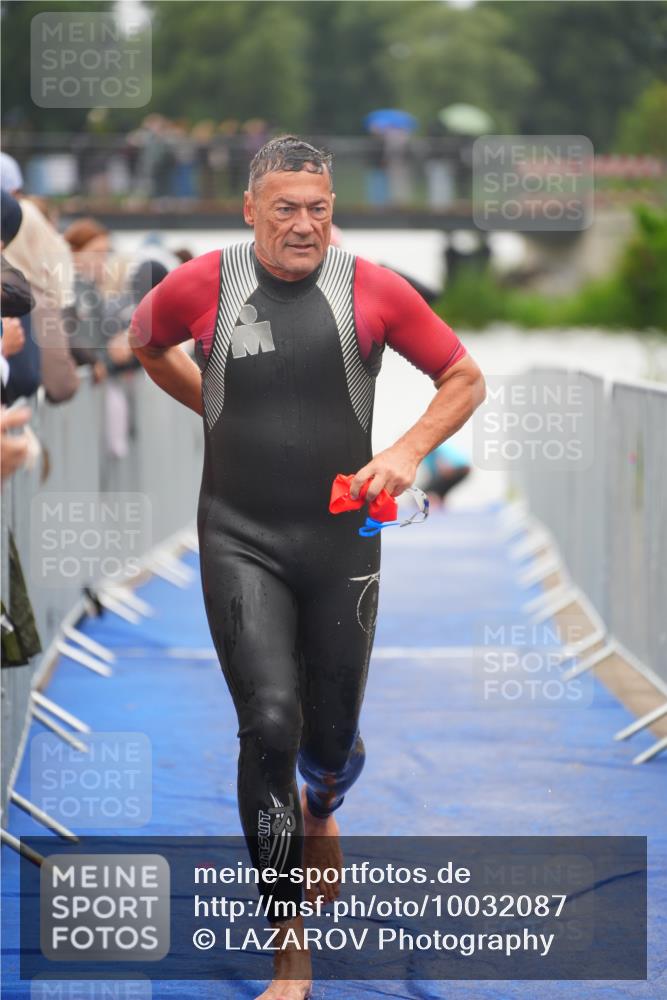 30.08.2026 - Elbe Triathlon Hamburg LAZAROV Photography http://msf.ph/oto/10032087 30.08.2026 08:40:18 Schwimmen 274, 287, 314, 315, 341, 375 meine-sportfotos.de