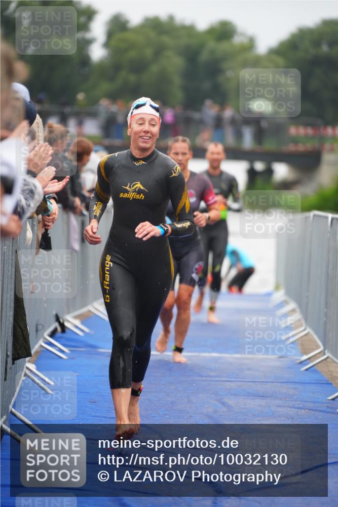 30.08.2026 - Elbe Triathlon Hamburg LAZAROV Photography http://msf.ph/oto/10032130 30.08.2026 08:40:37 Schwimmen 258, 288, 343, 383 meine-sportfotos.de