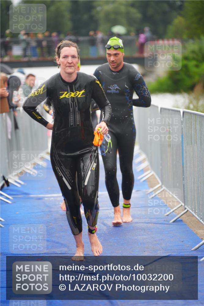 30.08.2026 - Elbe Triathlon Hamburg LAZAROV Photography http://msf.ph/oto/10032200 30.08.2026 08:40:58 Schwimmen 271, 281, 299, 301, 302, 321, 340, 369, 386 meine-sportfotos.de