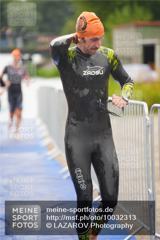 30.08.2026 - Elbe Triathlon Hamburg LAZAROV Photography http://msf.ph/oto/10032313 30.08.2026 08:41:25 Schwimmen 245, 259, 273, 279, 292, 305, 317, 329, 376, 393 meine-sportfotos.de