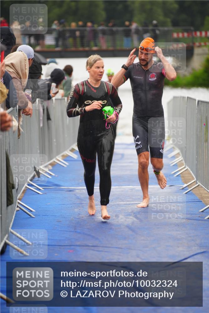 30.08.2026 - Elbe Triathlon Hamburg LAZAROV Photography http://msf.ph/oto/10032324 30.08.2026 08:41:27 Schwimmen 245, 259, 273, 279, 292, 305, 317, 376 meine-sportfotos.de