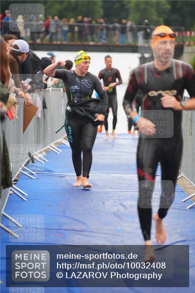 30.08.2026 - Elbe Triathlon Hamburg LAZAROV Photography http://msf.ph/oto/10032408 30.08.2026 08:41:51 Schwimmen 253, 298, 325, 363, 379 meine-sportfotos.de