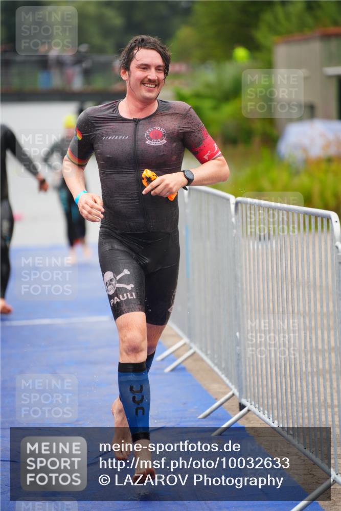 30.08.2026 - Elbe Triathlon Hamburg LAZAROV Photography http://msf.ph/oto/10032633 30.08.2026 08:43:27 Schwimmen 267, 283, 319, 362, 381 meine-sportfotos.de