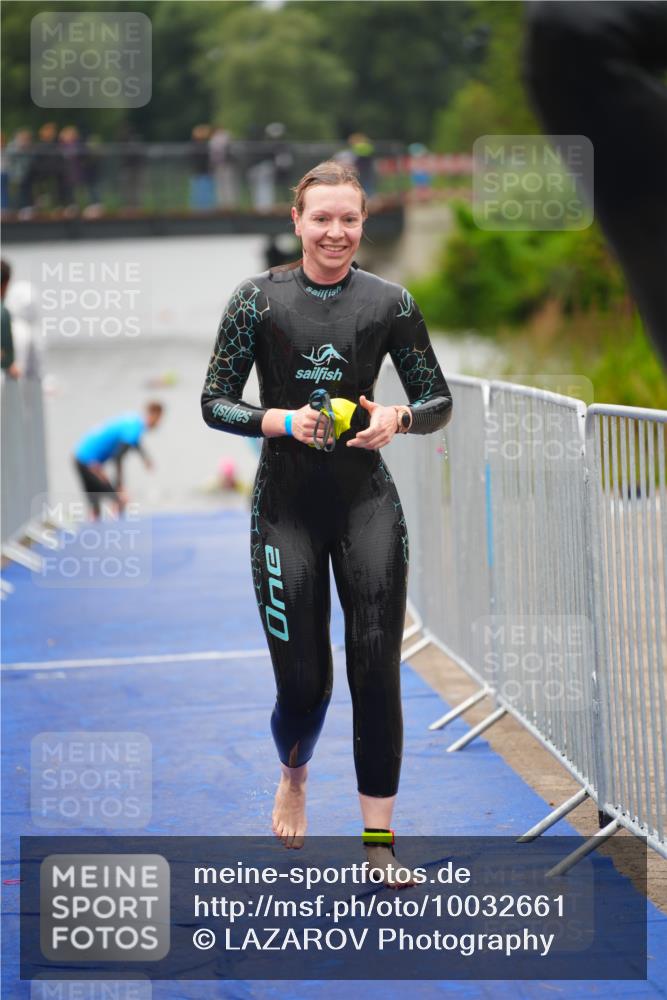 30.08.2026 - Elbe Triathlon Hamburg LAZAROV Photography http://msf.ph/oto/10032661 30.08.2026 08:43:35 Schwimmen 283, 319, 381 meine-sportfotos.de