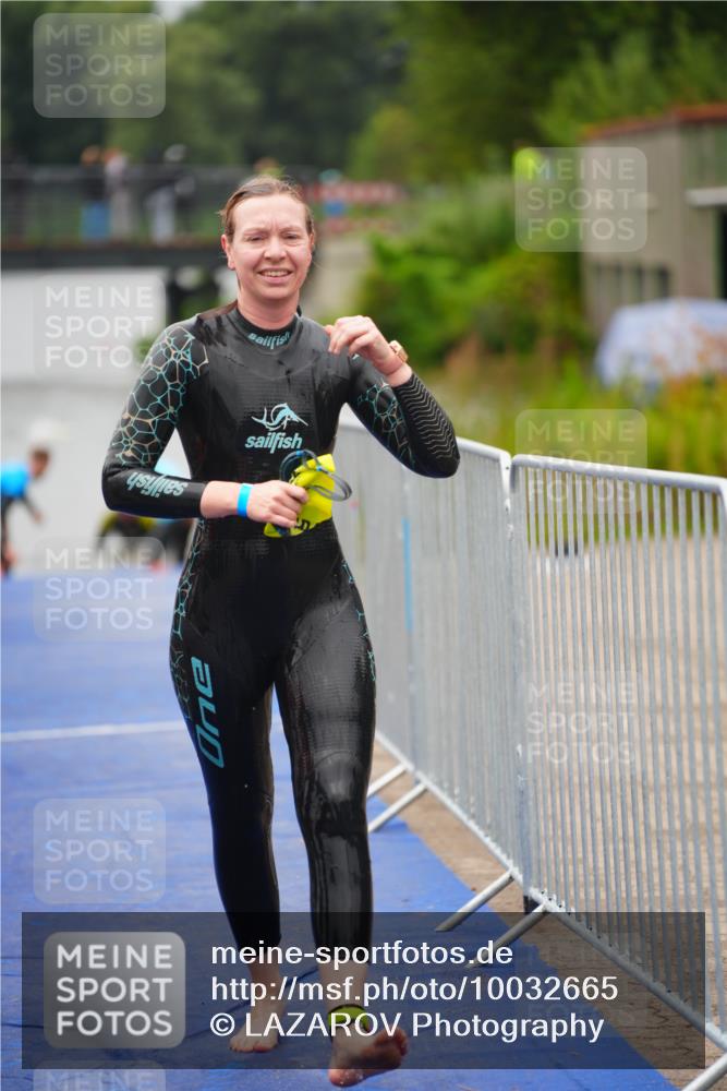 30.08.2026 - Elbe Triathlon Hamburg LAZAROV Photography http://msf.ph/oto/10032665 30.08.2026 08:43:36 Schwimmen 283, 319, 381 meine-sportfotos.de