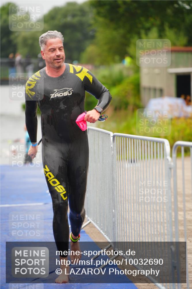 30.08.2026 - Elbe Triathlon Hamburg LAZAROV Photography http://msf.ph/oto/10032690 30.08.2026 08:43:53 Schwimmen 303 meine-sportfotos.de