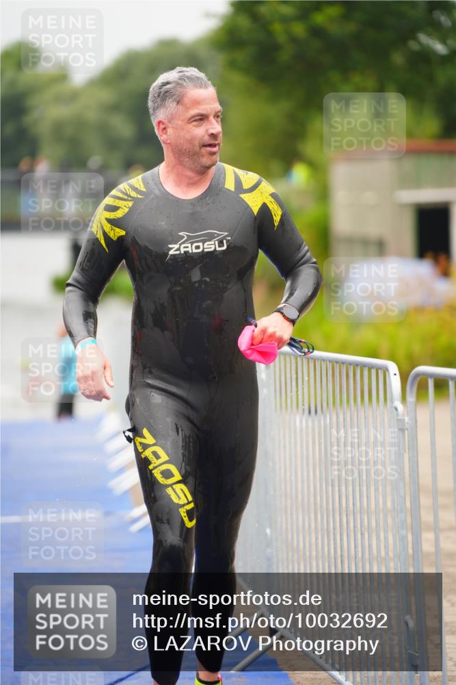 30.08.2026 - Elbe Triathlon Hamburg LAZAROV Photography http://msf.ph/oto/10032692 30.08.2026 08:43:53 Schwimmen 303 meine-sportfotos.de