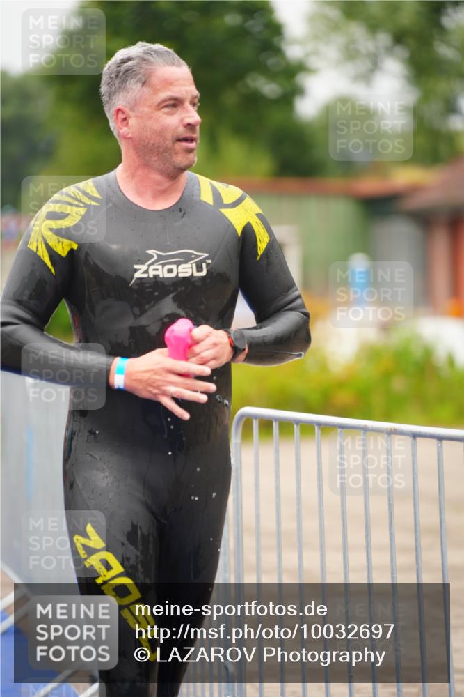 30.08.2026 - Elbe Triathlon Hamburg LAZAROV Photography http://msf.ph/oto/10032697 30.08.2026 08:43:54 Schwimmen 303 meine-sportfotos.de
