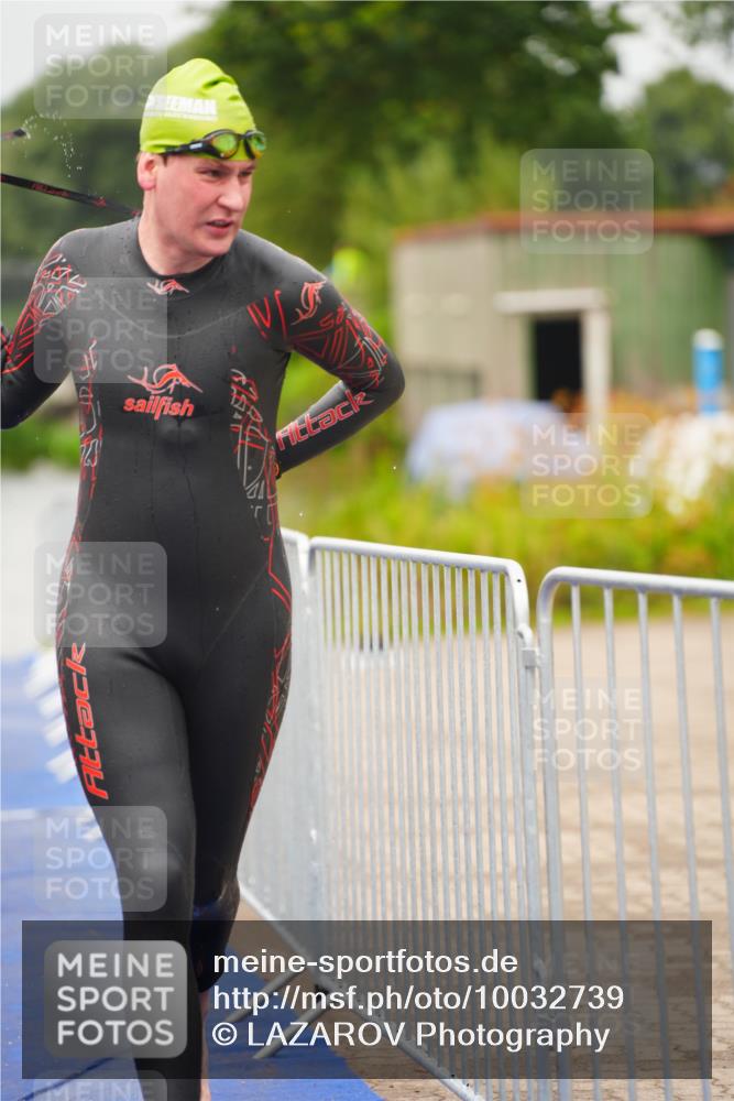 30.08.2026 - Elbe Triathlon Hamburg LAZAROV Photography http://msf.ph/oto/10032739 30.08.2026 08:44:20 Schwimmen 276, 445 meine-sportfotos.de