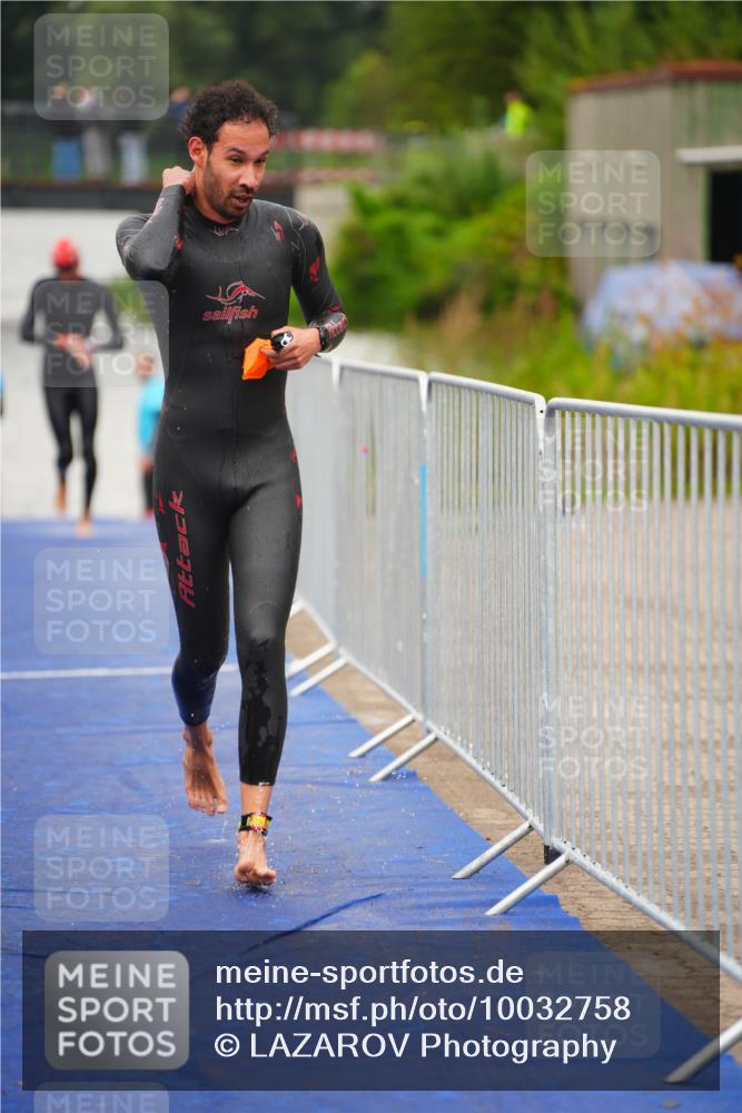 30.08.2026 - Elbe Triathlon Hamburg LAZAROV Photography http://msf.ph/oto/10032758 30.08.2026 08:45:08 Schwimmen 320 meine-sportfotos.de