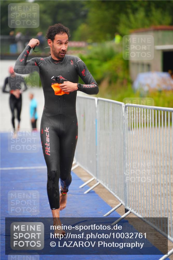 30.08.2026 - Elbe Triathlon Hamburg LAZAROV Photography http://msf.ph/oto/10032761 30.08.2026 08:45:08 Schwimmen 320 meine-sportfotos.de