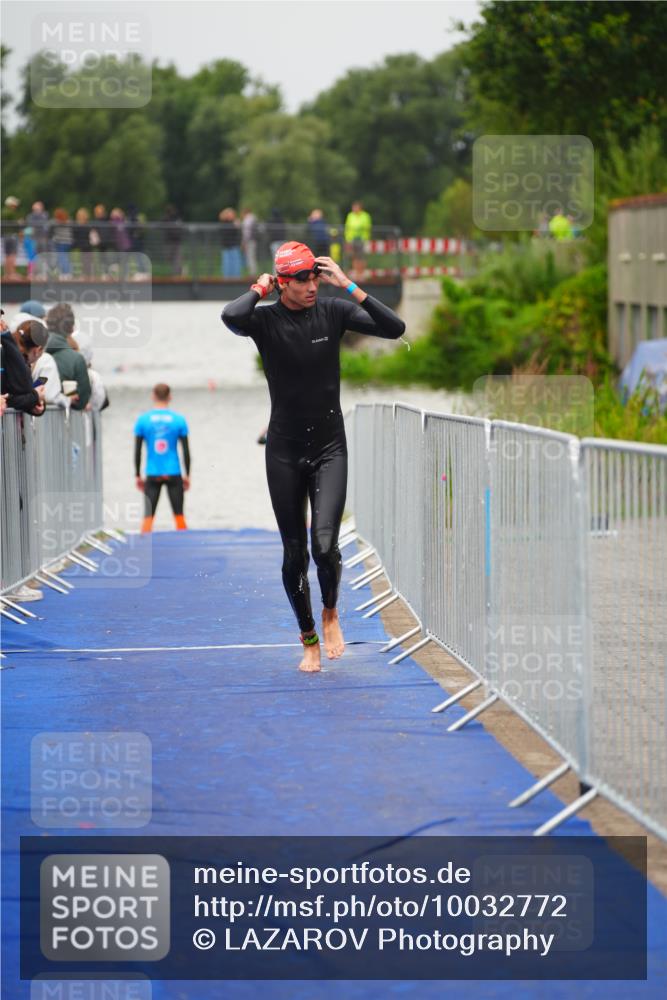 30.08.2026 - Elbe Triathlon Hamburg LAZAROV Photography http://msf.ph/oto/10032772 30.08.2026 08:45:12 Schwimmen 282, 320 meine-sportfotos.de