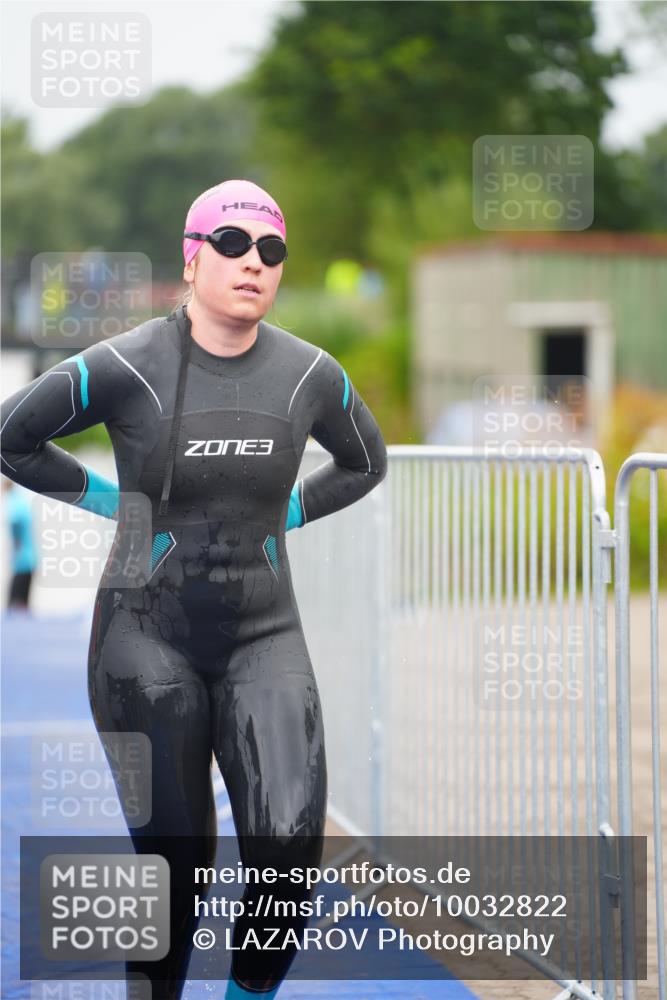 30.08.2026 - Elbe Triathlon Hamburg LAZAROV Photography http://msf.ph/oto/10032822 30.08.2026 08:46:09 Schwimmen 330 meine-sportfotos.de