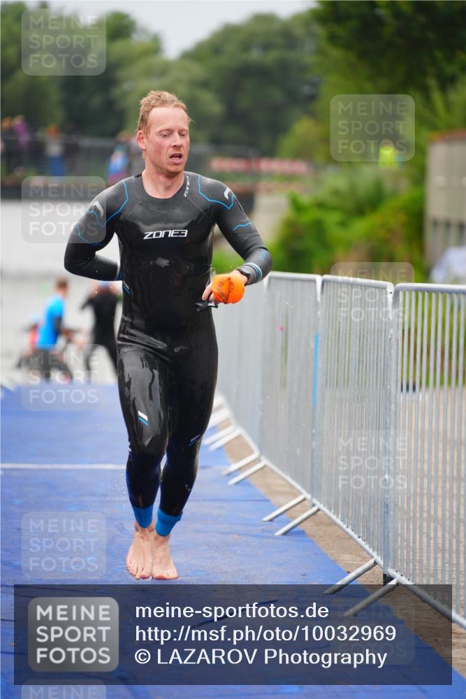 30.08.2026 - Elbe Triathlon Hamburg LAZAROV Photography http://msf.ph/oto/10032969 30.08.2026 08:47:34 Schwimmen 412, 433, 502 meine-sportfotos.de