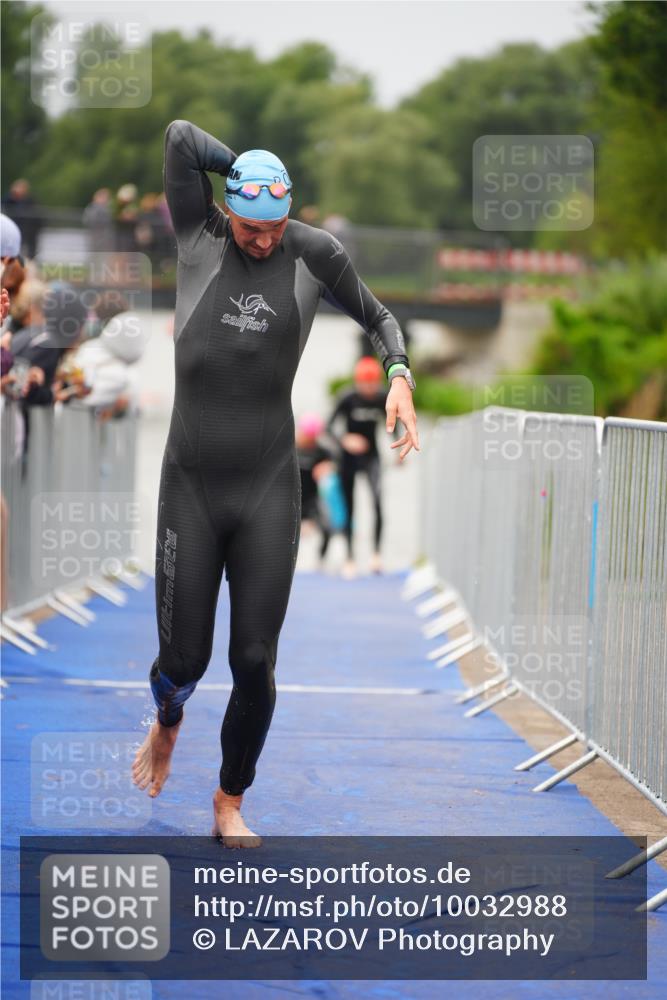 30.08.2026 - Elbe Triathlon Hamburg LAZAROV Photography http://msf.ph/oto/10032988 30.08.2026 08:47:43 Schwimmen 412, 432, 502 meine-sportfotos.de