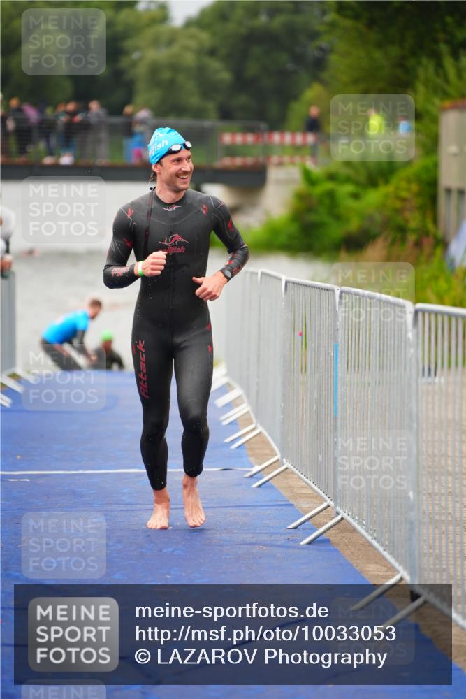 30.08.2026 - Elbe Triathlon Hamburg LAZAROV Photography http://msf.ph/oto/10033053 30.08.2026 08:48:21 Schwimmen 458 meine-sportfotos.de