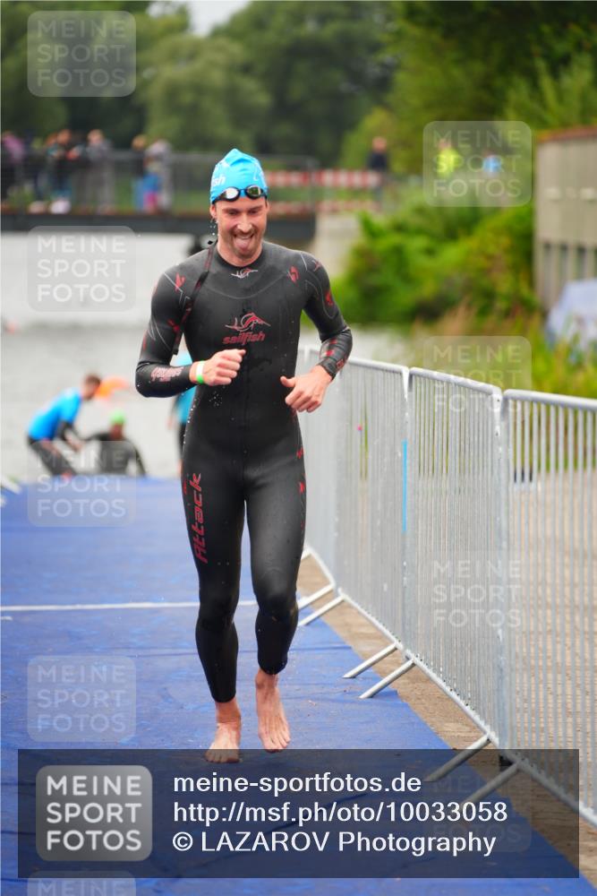 30.08.2026 - Elbe Triathlon Hamburg LAZAROV Photography http://msf.ph/oto/10033058 30.08.2026 08:48:21 Schwimmen 458 meine-sportfotos.de
