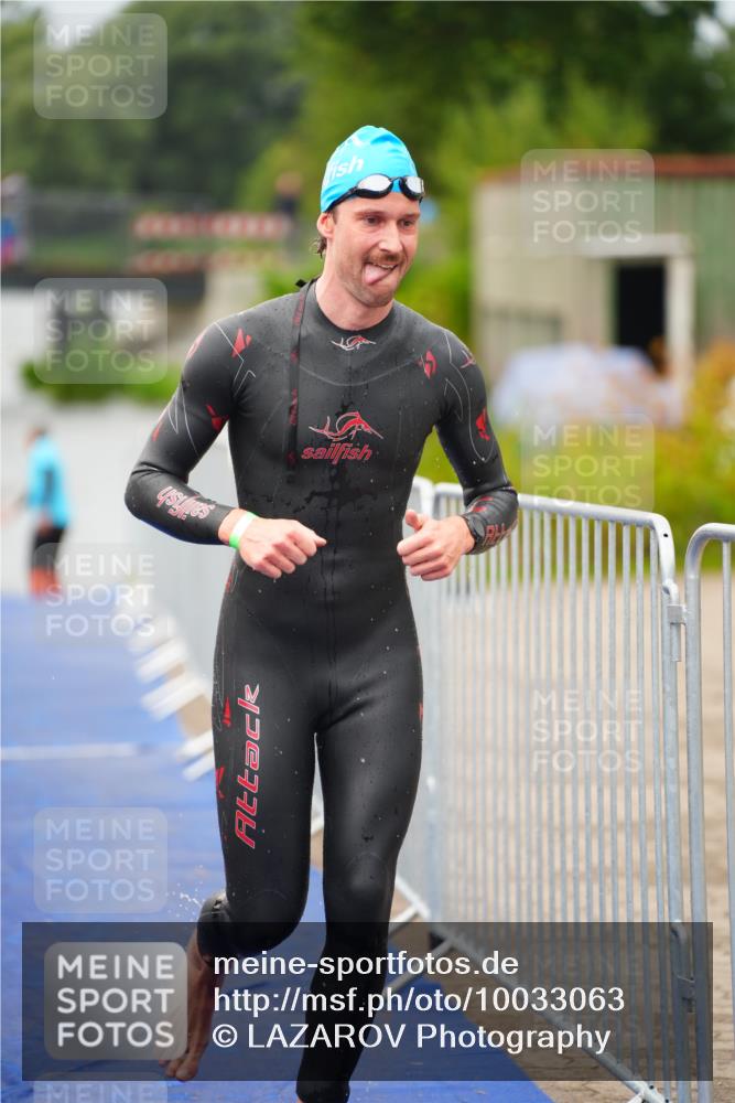 30.08.2026 - Elbe Triathlon Hamburg LAZAROV Photography http://msf.ph/oto/10033063 30.08.2026 08:48:22 Schwimmen 458 meine-sportfotos.de