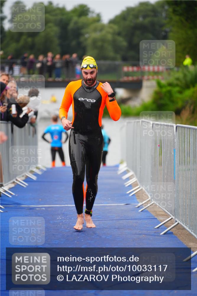 30.08.2026 - Elbe Triathlon Hamburg LAZAROV Photography http://msf.ph/oto/10033117 30.08.2026 08:48:51 Schwimmen 470 meine-sportfotos.de