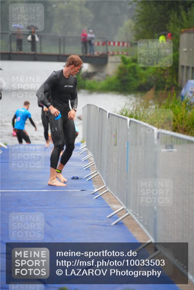 30.08.2026 - Elbe Triathlon Hamburg LAZAROV Photography http://msf.ph/oto/10033503 30.08.2026 08:51:34 Schwimmen 248, 394, 457 meine-sportfotos.de
