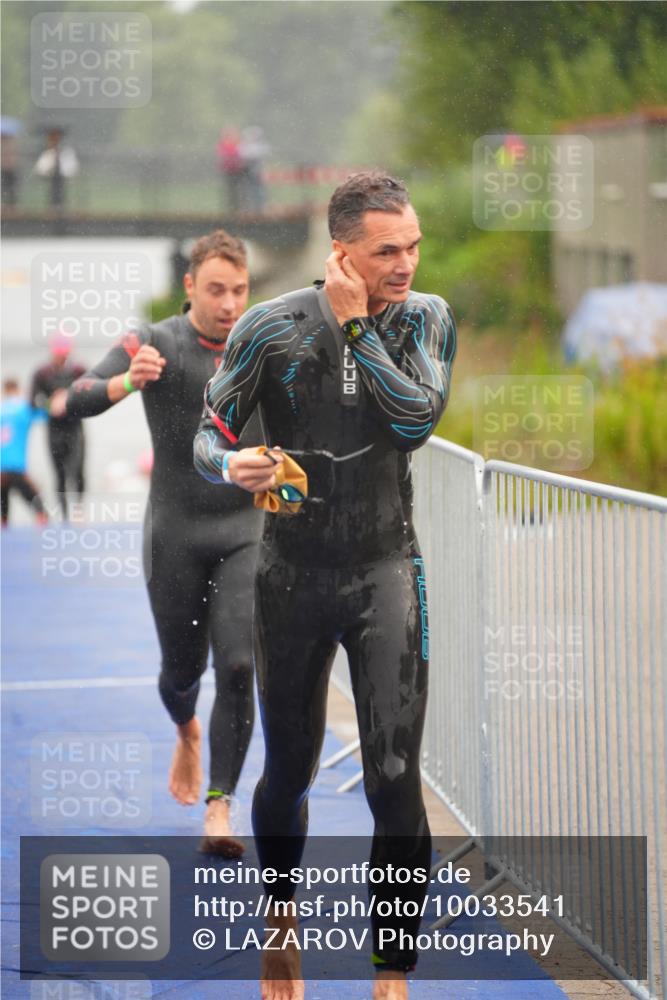30.08.2026 - Elbe Triathlon Hamburg LAZAROV Photography http://msf.ph/oto/10033541 30.08.2026 08:51:40 Schwimmen 248, 394, 464 meine-sportfotos.de