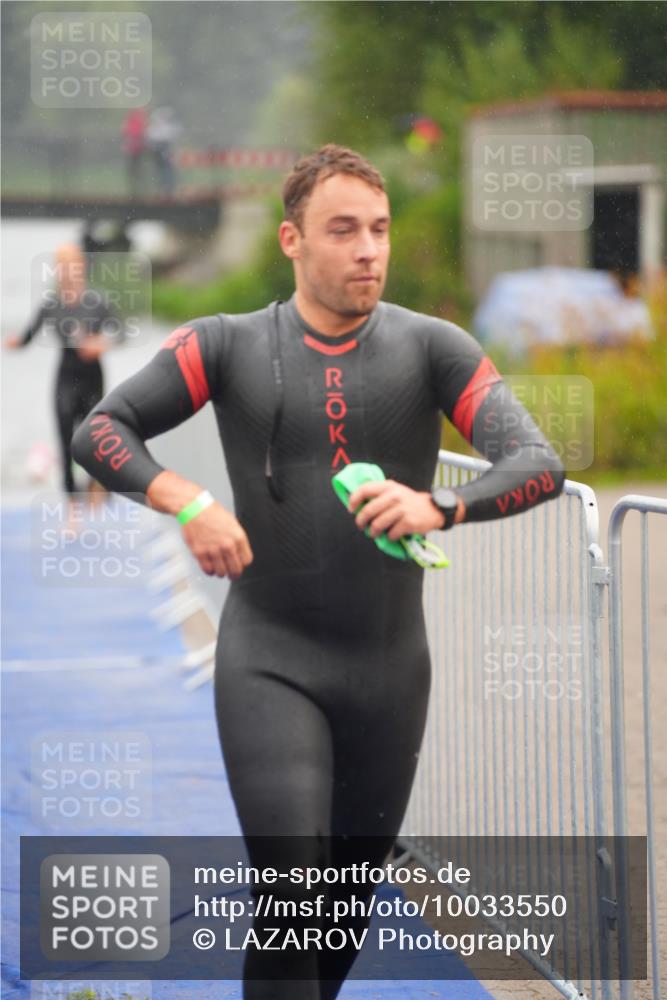 30.08.2026 - Elbe Triathlon Hamburg LAZAROV Photography http://msf.ph/oto/10033550 30.08.2026 08:51:42 Schwimmen 248, 394, 464 meine-sportfotos.de