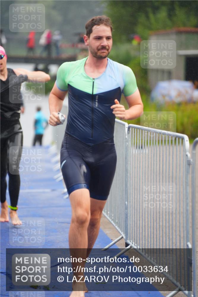 30.08.2026 - Elbe Triathlon Hamburg LAZAROV Photography http://msf.ph/oto/10033634 30.08.2026 08:51:57 Schwimmen 405, 420, 425, 426, 428, 430, 481, 493 meine-sportfotos.de