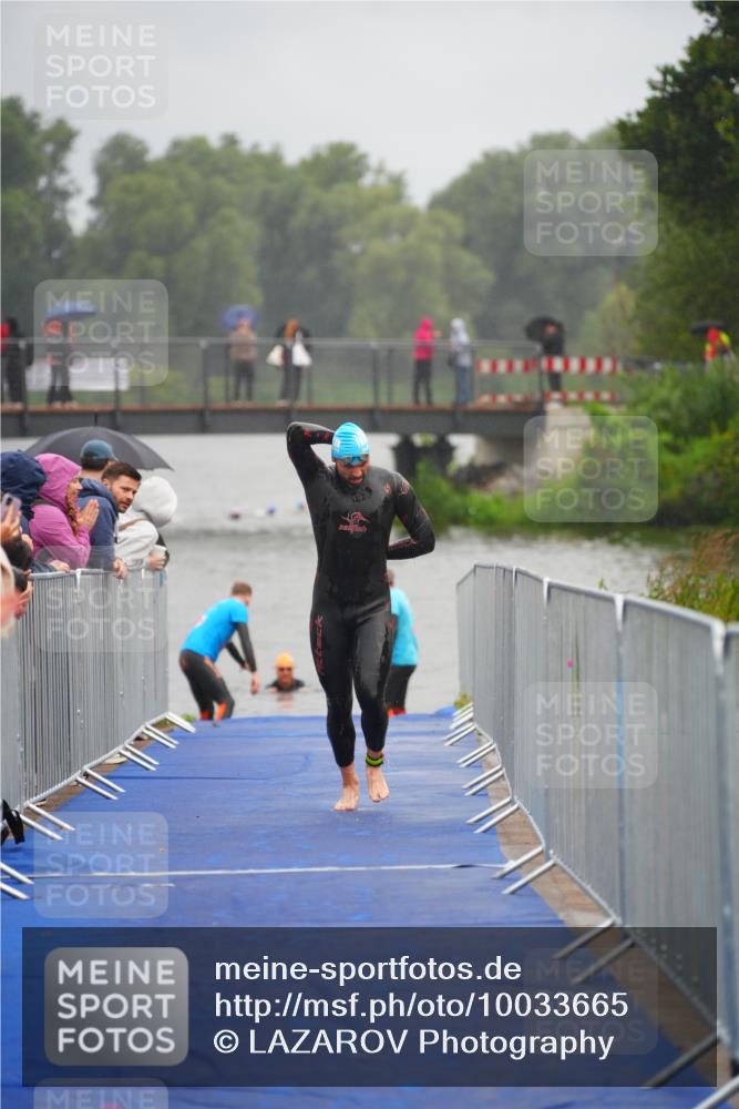 30.08.2026 - Elbe Triathlon Hamburg LAZAROV Photography http://msf.ph/oto/10033665 30.08.2026 08:52:54 Schwimmen 613 meine-sportfotos.de