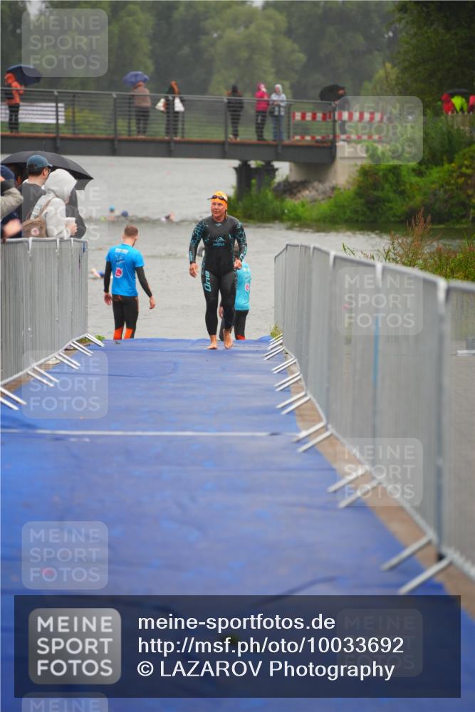 30.08.2026 - Elbe Triathlon Hamburg LAZAROV Photography http://msf.ph/oto/10033692 30.08.2026 08:53:04 Schwimmen 613 meine-sportfotos.de