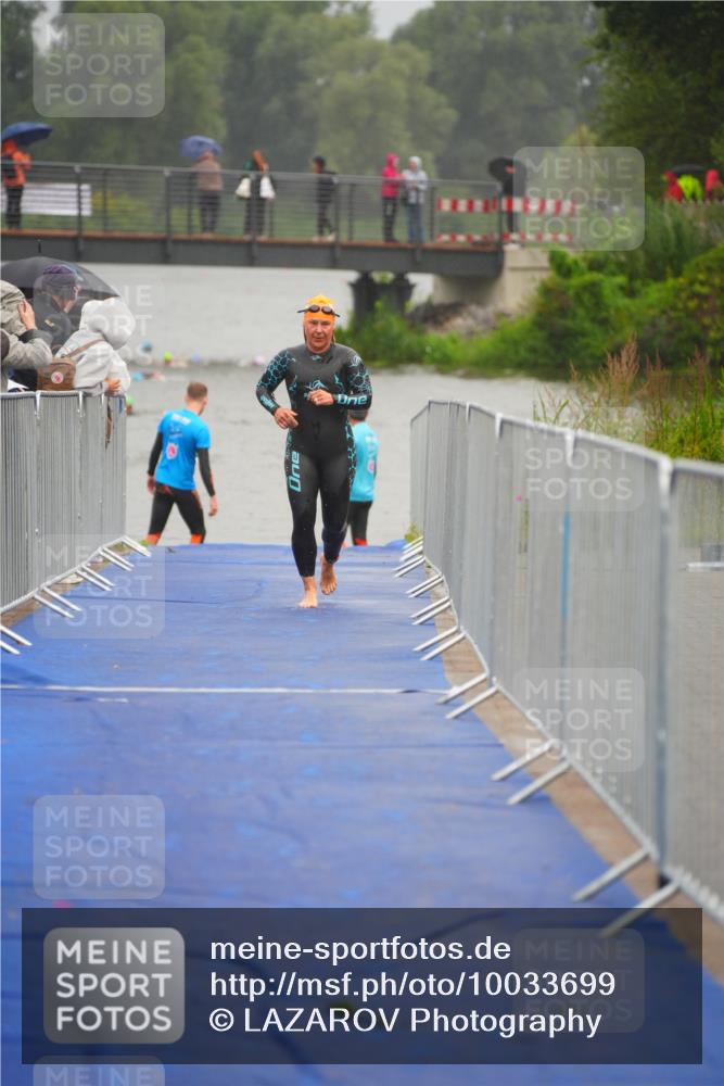 30.08.2026 - Elbe Triathlon Hamburg LAZAROV Photography http://msf.ph/oto/10033699 30.08.2026 08:53:06 Schwimmen 364, 613 meine-sportfotos.de