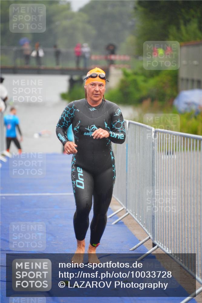 30.08.2026 - Elbe Triathlon Hamburg LAZAROV Photography http://msf.ph/oto/10033728 30.08.2026 08:53:11 Schwimmen 364, 613 meine-sportfotos.de