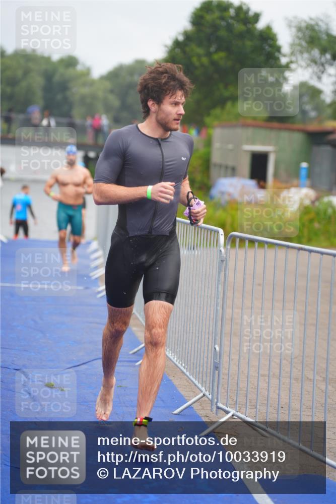 30.08.2026 - Elbe Triathlon Hamburg LAZAROV Photography http://msf.ph/oto/10033919 30.08.2026 08:54:23 Schwimmen 415, 431, 451, 482 meine-sportfotos.de