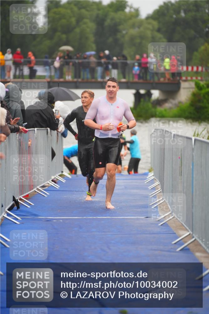 30.08.2026 - Elbe Triathlon Hamburg LAZAROV Photography http://msf.ph/oto/10034002 30.08.2026 08:55:43 Schwimmen 489, 504, 543, 622 meine-sportfotos.de