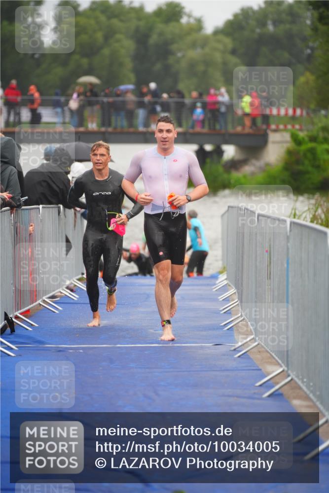 30.08.2026 - Elbe Triathlon Hamburg LAZAROV Photography http://msf.ph/oto/10034005 30.08.2026 08:55:43 Schwimmen 489, 504, 543, 622 meine-sportfotos.de