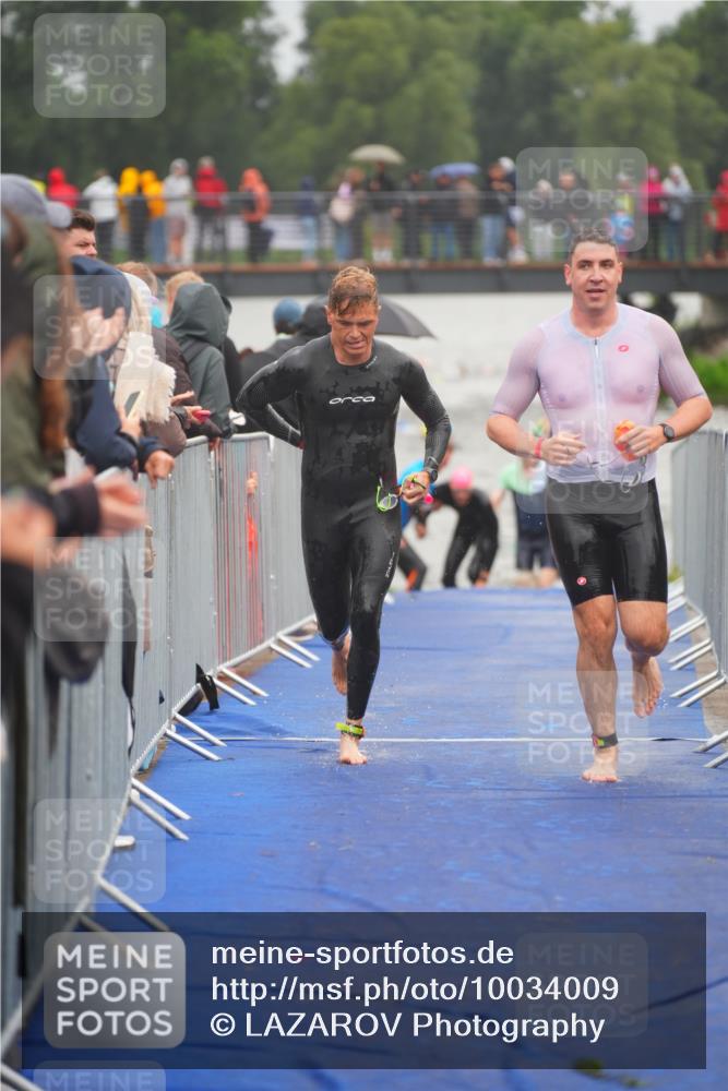 30.08.2026 - Elbe Triathlon Hamburg LAZAROV Photography http://msf.ph/oto/10034009 30.08.2026 08:55:44 Schwimmen 489, 504, 543, 622 meine-sportfotos.de