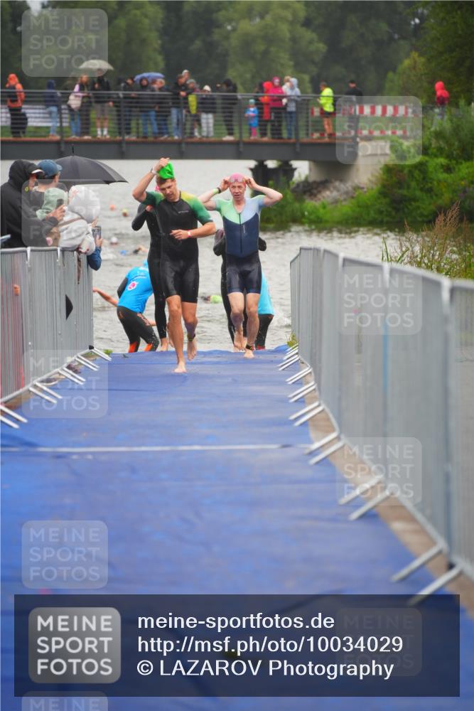 30.08.2026 - Elbe Triathlon Hamburg LAZAROV Photography http://msf.ph/oto/10034029 30.08.2026 08:55:48 Schwimmen 489, 504, 532, 543, 622 meine-sportfotos.de