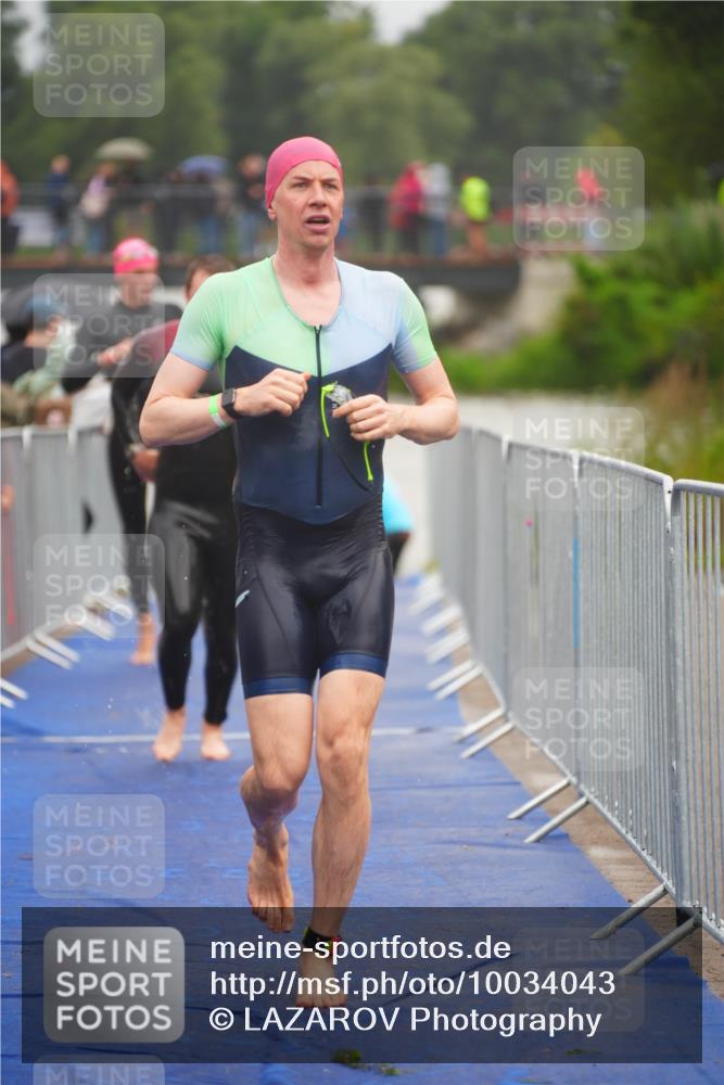 30.08.2026 - Elbe Triathlon Hamburg LAZAROV Photography http://msf.ph/oto/10034043 30.08.2026 08:55:54 Schwimmen 449, 504, 532, 542, 543, 544, 622 meine-sportfotos.de