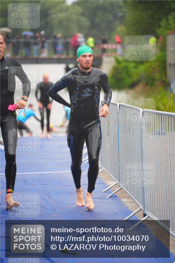 30.08.2026 - Elbe Triathlon Hamburg LAZAROV Photography http://msf.ph/oto/10034070 30.08.2026 08:55:59 Schwimmen 449, 512, 532, 542, 543, 544, 622 meine-sportfotos.de