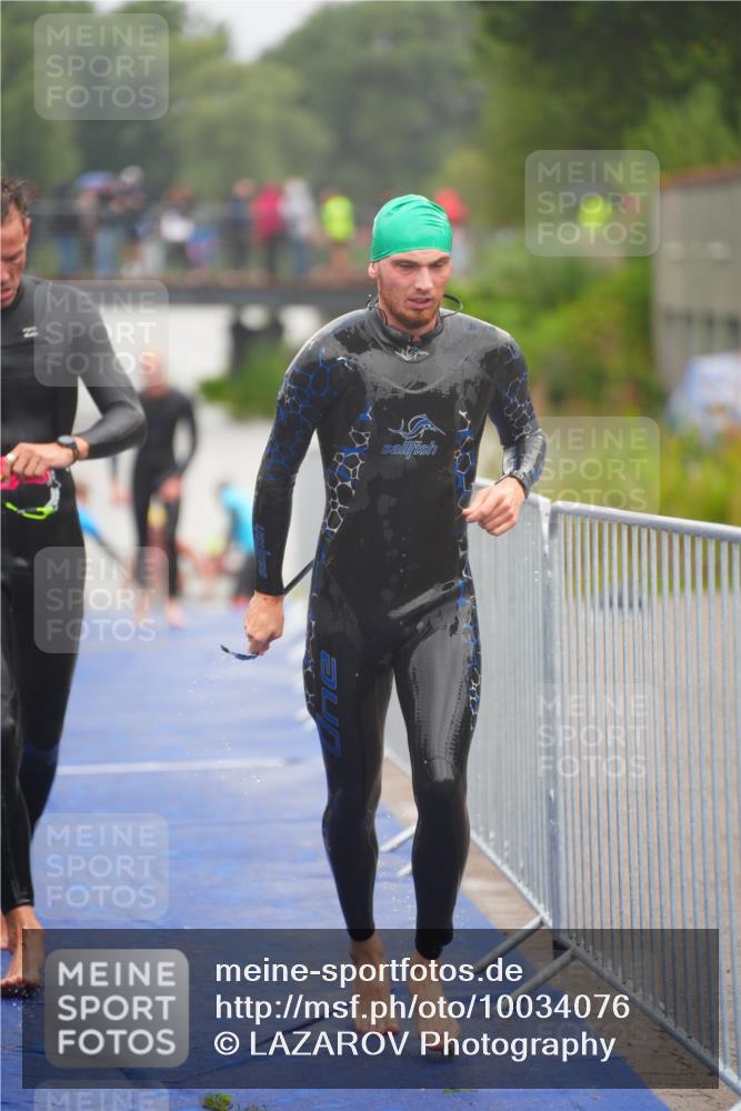 30.08.2026 - Elbe Triathlon Hamburg LAZAROV Photography http://msf.ph/oto/10034076 30.08.2026 08:56:00 Schwimmen 449, 512, 532, 542, 544, 622 meine-sportfotos.de