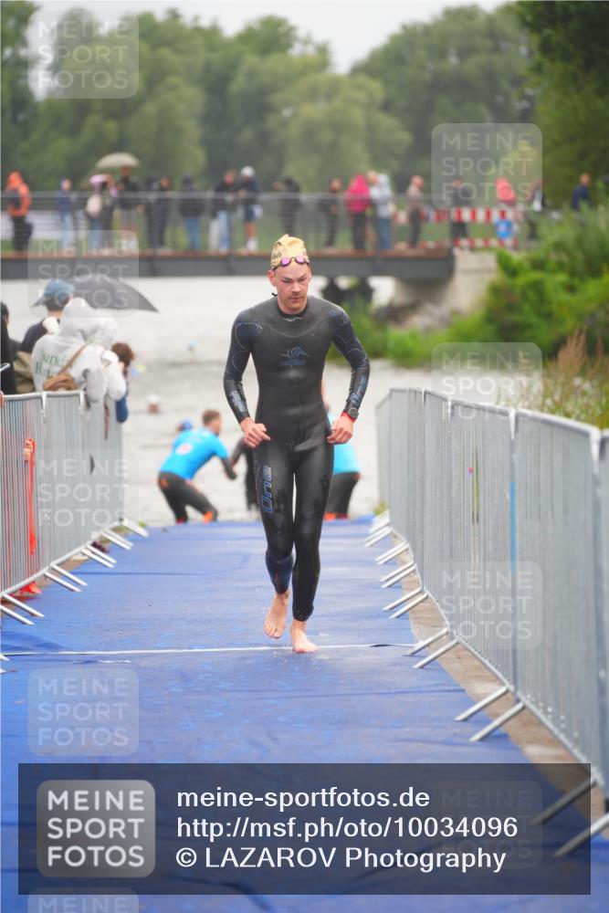 30.08.2026 - Elbe Triathlon Hamburg LAZAROV Photography http://msf.ph/oto/10034096 30.08.2026 08:56:05 Schwimmen 449, 512, 532, 534, 542, 544 meine-sportfotos.de