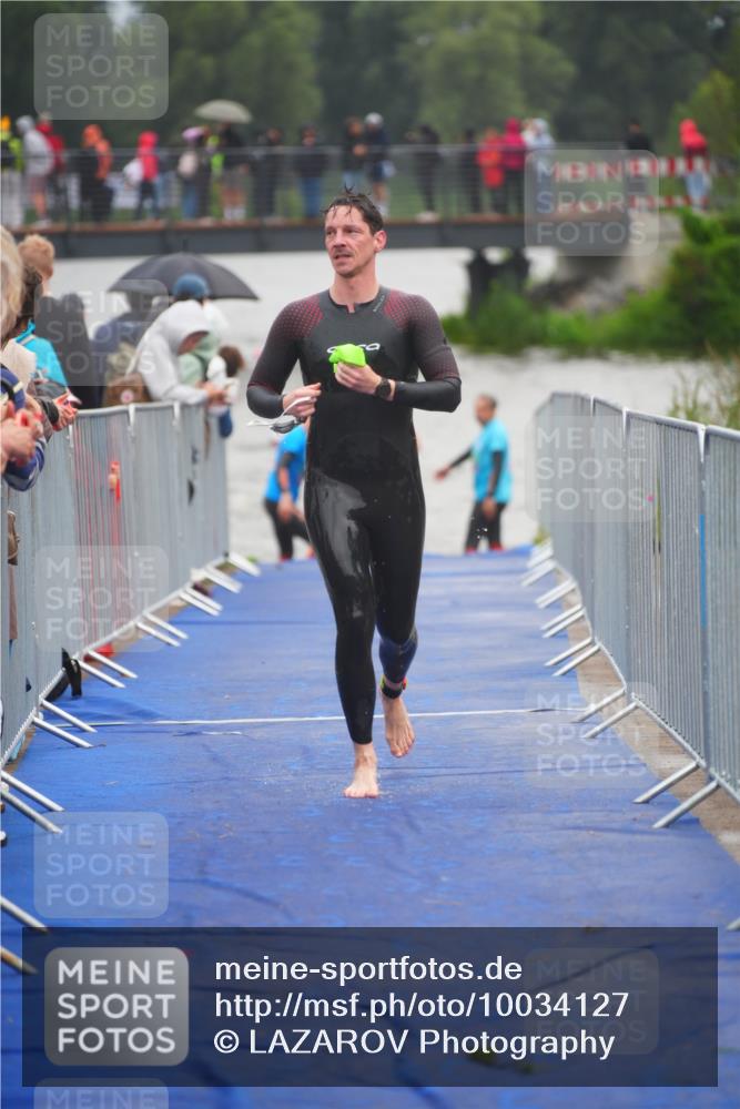 30.08.2026 - Elbe Triathlon Hamburg LAZAROV Photography http://msf.ph/oto/10034127 30.08.2026 08:56:16 Schwimmen 429, 498, 512, 534 meine-sportfotos.de