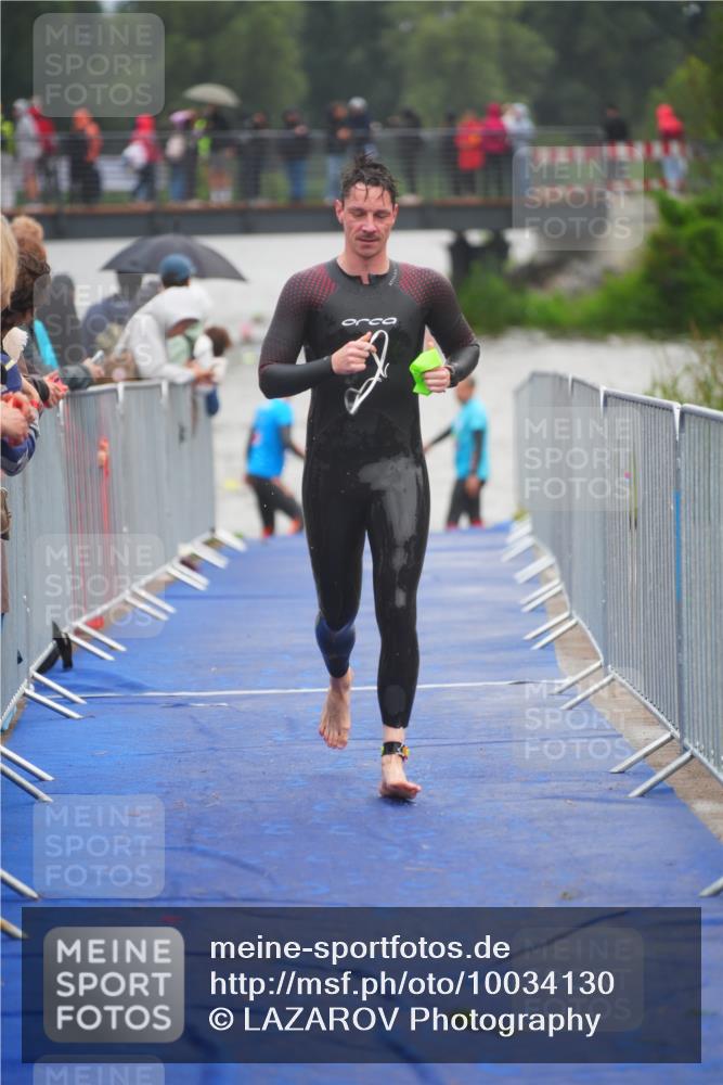30.08.2026 - Elbe Triathlon Hamburg LAZAROV Photography http://msf.ph/oto/10034130 30.08.2026 08:56:16 Schwimmen 429, 498, 512, 534 meine-sportfotos.de