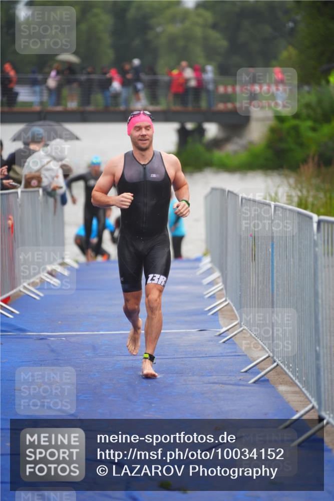 30.08.2026 - Elbe Triathlon Hamburg LAZAROV Photography http://msf.ph/oto/10034152 30.08.2026 08:56:26 Schwimmen 429, 436, 498 meine-sportfotos.de