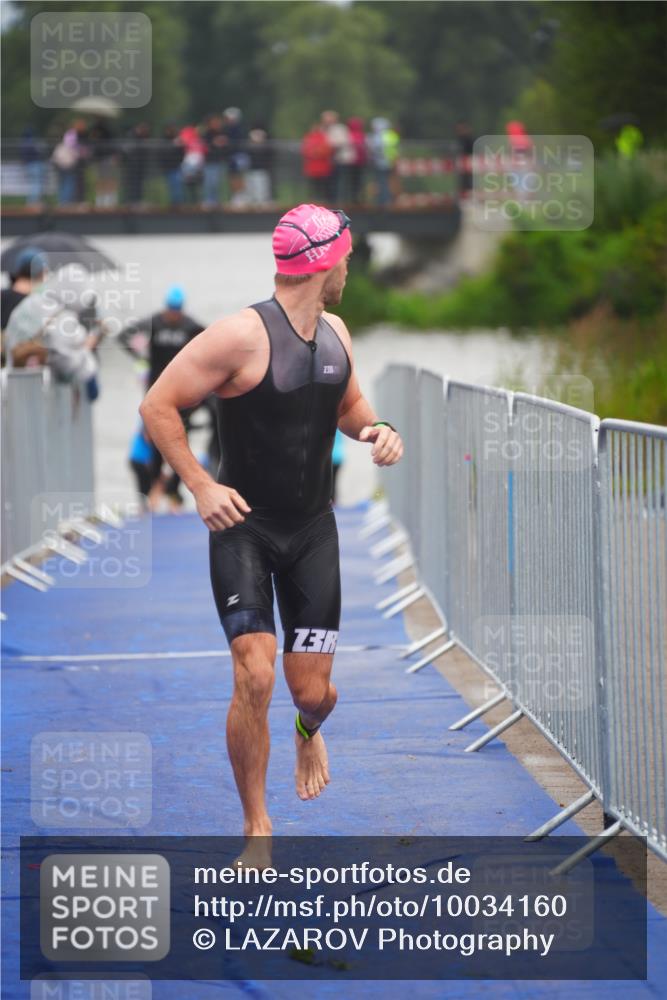 30.08.2026 - Elbe Triathlon Hamburg LAZAROV Photography http://msf.ph/oto/10034160 30.08.2026 08:56:27 Schwimmen 429, 436, 498 meine-sportfotos.de