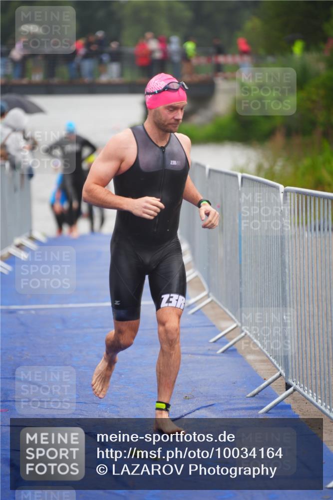 30.08.2026 - Elbe Triathlon Hamburg LAZAROV Photography http://msf.ph/oto/10034164 30.08.2026 08:56:28 Schwimmen 429, 436, 498 meine-sportfotos.de