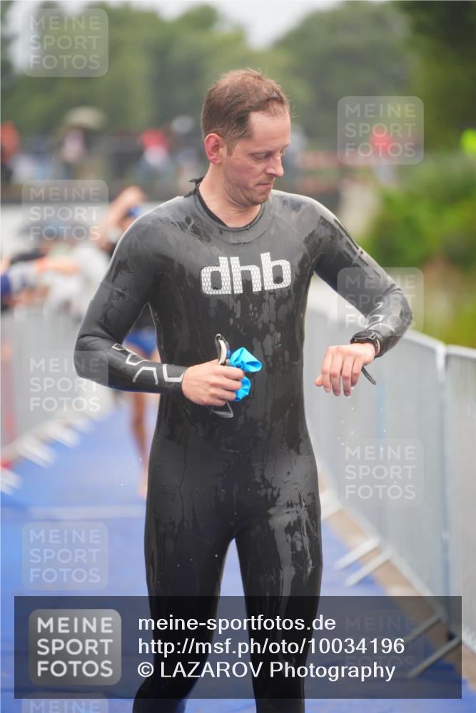 30.08.2026 - Elbe Triathlon Hamburg LAZAROV Photography http://msf.ph/oto/10034196 30.08.2026 08:56:42 Schwimmen 434, 436, 488, 490 meine-sportfotos.de